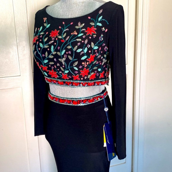 ROYAL QUEEN COLLECTION 🖤BLACK🖤 BEADED SPECIAL OCCASION 2PC DRESS SIZE 4🌟NWT🌟 - Picture 15 of 16